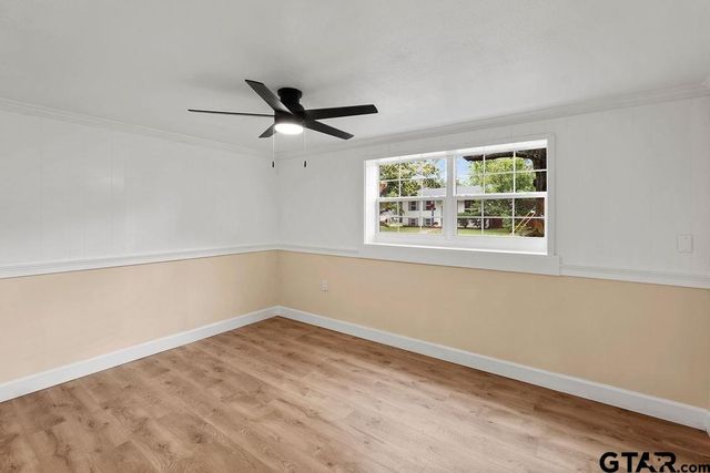 2442 E Devine, Tyler, TX 75701