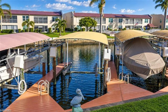 1317 SE 46th LN 104, Cape Coral, FL 33904