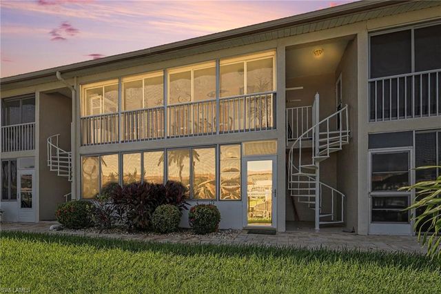 1317 SE 46th LN 104, Cape Coral, FL 33904