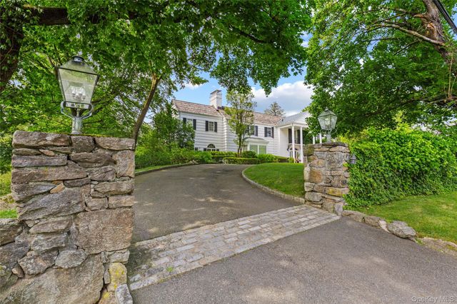 25 Stratford Road, Harrison, NY 10528