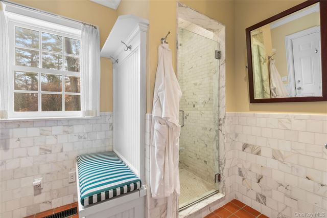 25 Stratford Road, Harrison, NY 10528