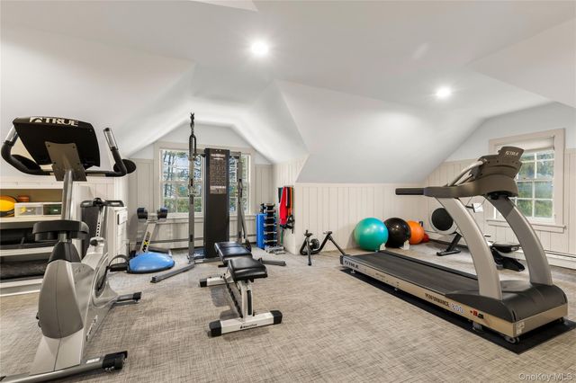 25 Stratford Road, Harrison, NY 10528