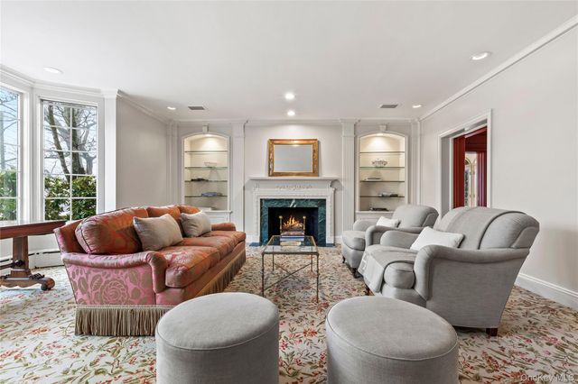 25 Stratford Road, Harrison, NY 10528