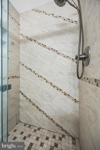 2904-B HEATHERSTONE CT, Mount Laurel, NJ 08054