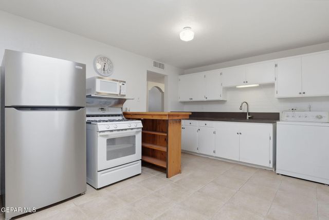 5724 Arrowhead Drive, El Paso, TX 79924