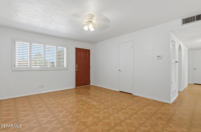 5724 Arrowhead Drive, El Paso, TX 79924