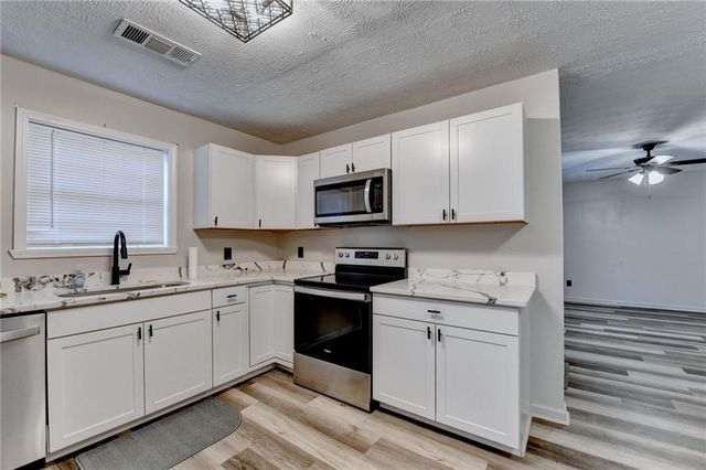 801 Davis Street, Monroe, GA 30655