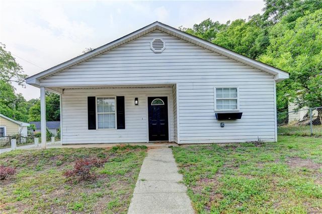 801 Davis Street, Monroe, GA 30655