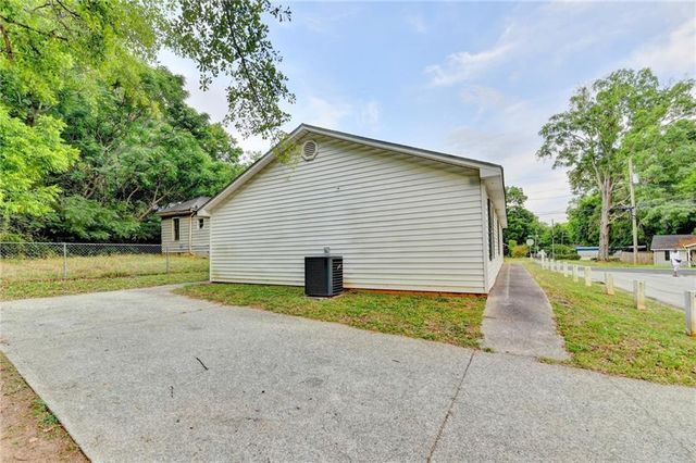 801 Davis Street, Monroe, GA 30655