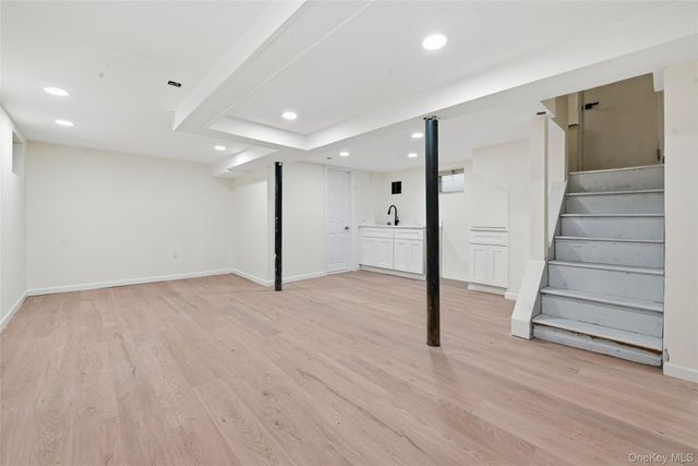 9122 Springfield Boulevard, Queens Village, NY 11428