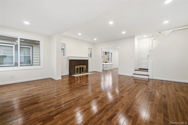 9122 Springfield Boulevard, Queens Village, NY 11428