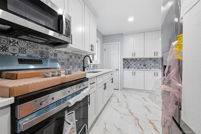 9122 Springfield Boulevard, Queens Village, NY 11428