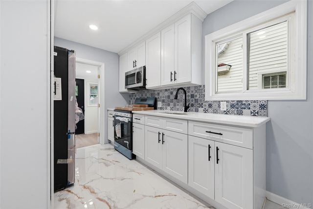 9122 Springfield Boulevard, Queens Village, NY 11428