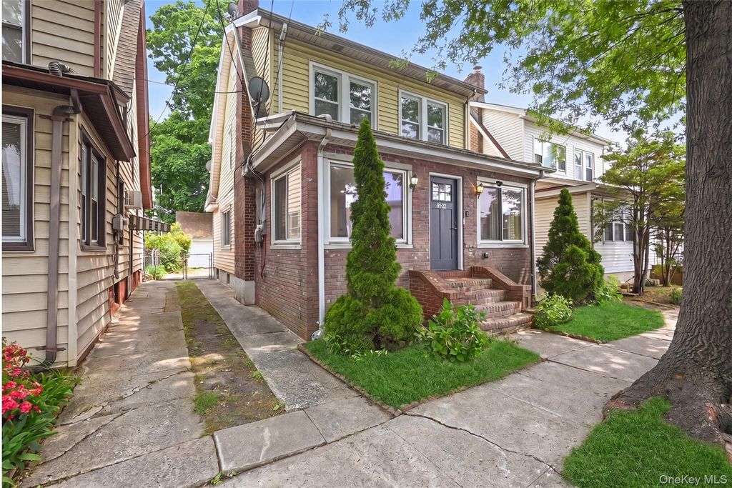 9122 Springfield Boulevard, Queens Village, NY 11428