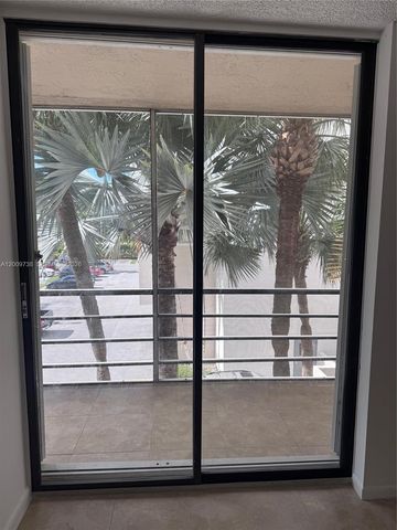 2821 N Miami Beach Blvd 3K, North Miami Beach, FL 33160