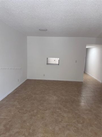 2821 N Miami Beach Blvd 3K, North Miami Beach, FL 33160