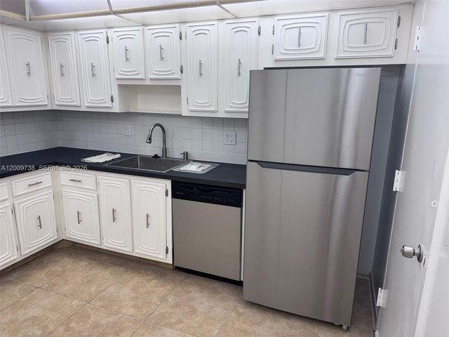 2821 N Miami Beach Blvd 3K, North Miami Beach, FL 33160