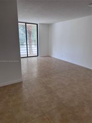 2821 N Miami Beach Blvd 3K, North Miami Beach, FL 33160