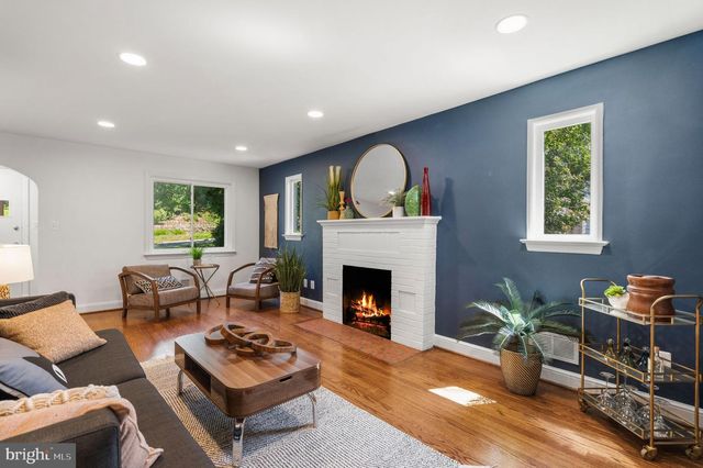 6031 INWOOD, Cheverly, MD 20785