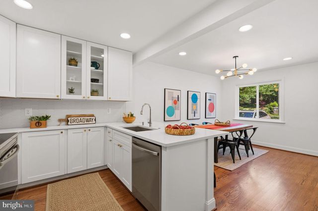 6031 INWOOD, Cheverly, MD 20785
