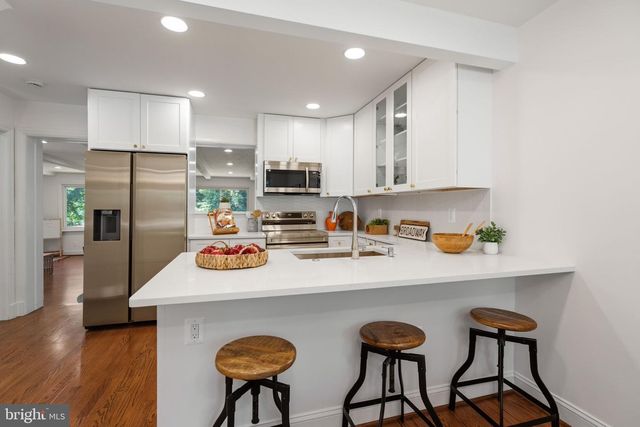 6031 INWOOD, Cheverly, MD 20785