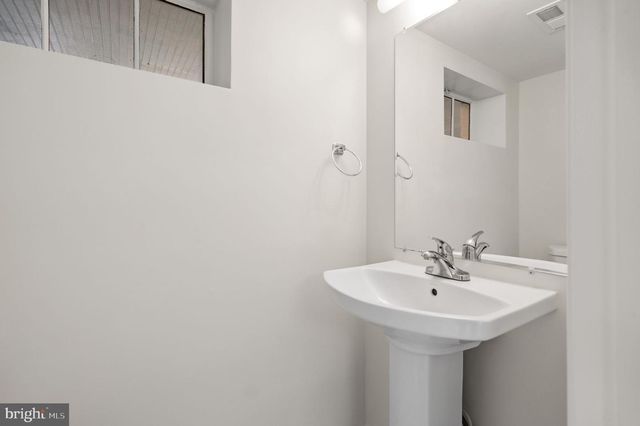 6031 INWOOD, Cheverly, MD 20785