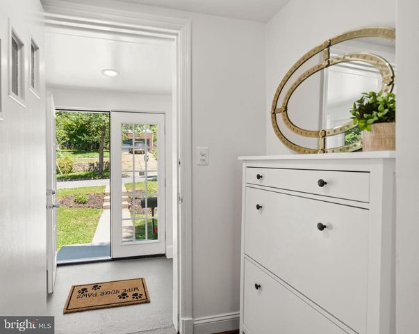 6031 INWOOD, Cheverly, MD 20785