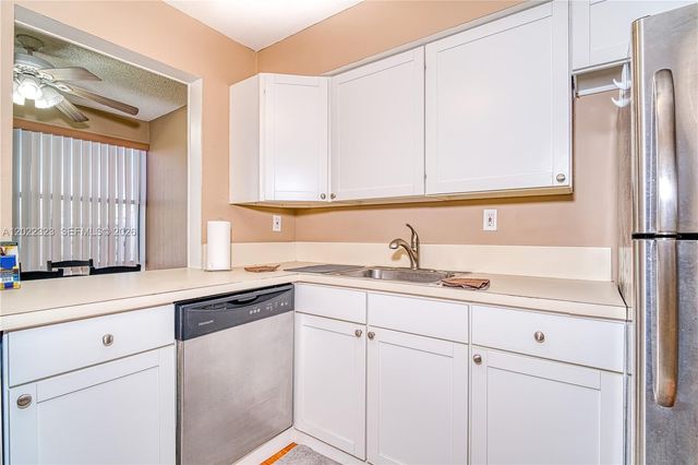200 177th Dr 519, Sunny Isles Beach, FL 33160