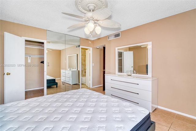 200 177th Dr 519, Sunny Isles Beach, FL 33160