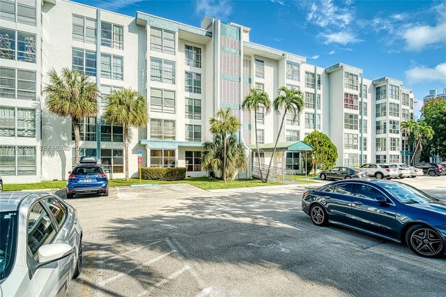 200 177th Dr 519, Sunny Isles Beach, FL 33160