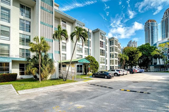 200 177th Dr 519, Sunny Isles Beach, FL 33160
