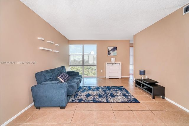 200 177th Dr 519, Sunny Isles Beach, FL 33160