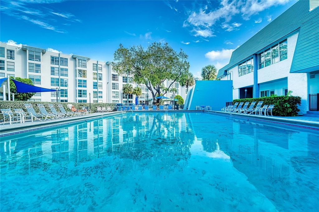 200 177th Dr 519, Sunny Isles Beach, FL 33160