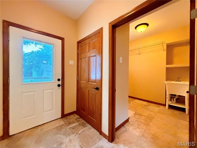 403 South Street, Collinsville, IL 62234