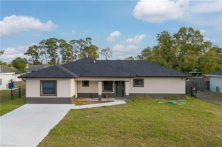 4712 3rd ST W, Lehigh Acres, FL 33971