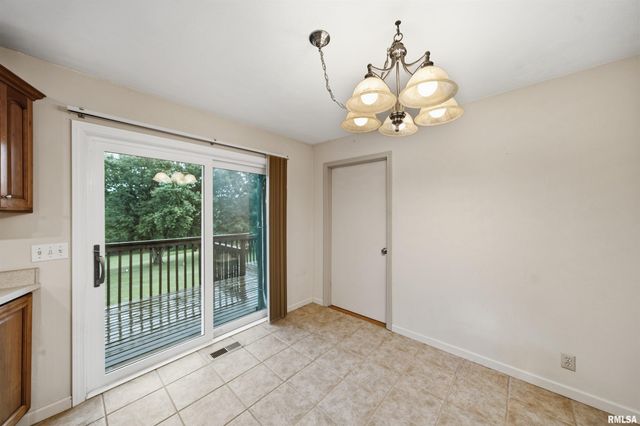 6306 S CHEYENNE Drive, Bartonville, IL 61607