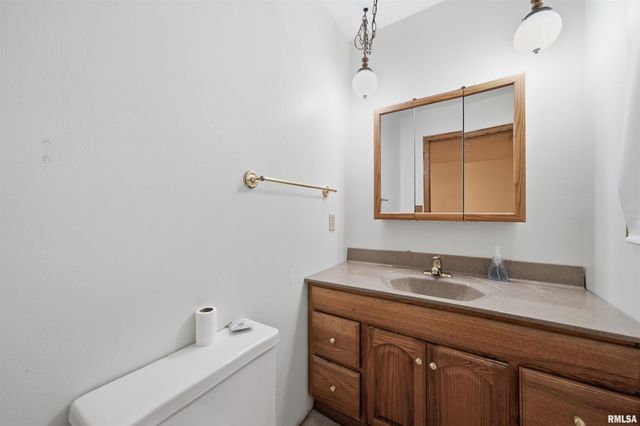 6306 S CHEYENNE Drive, Bartonville, IL 61607