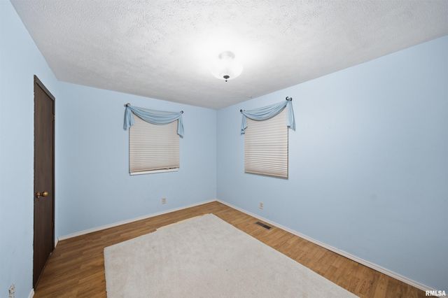 6306 S CHEYENNE Drive, Bartonville, IL 61607