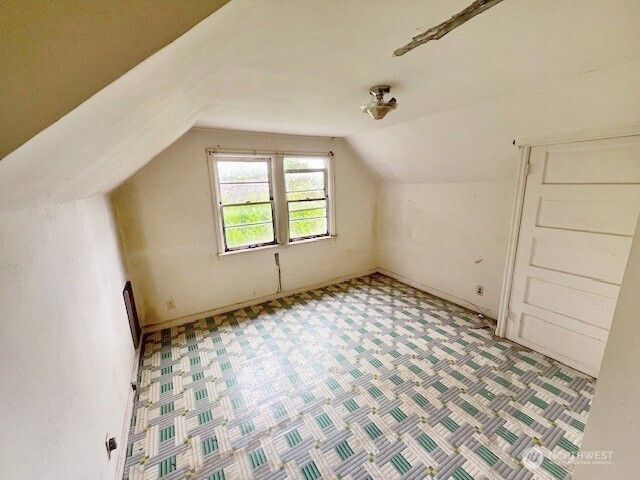 4140 Poplar Way, Longview, WA 98632