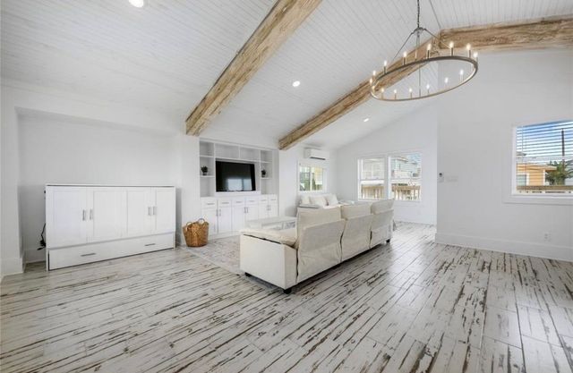 16710 Montego Way, Jamaica Beach, TX 77554