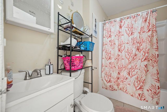 36 Brewster Street, Waterbury, CT 06704