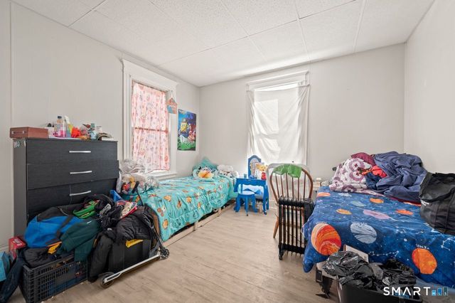 36 Brewster Street, Waterbury, CT 06704