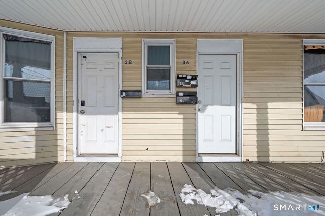 36 Brewster Street, Waterbury, CT 06704