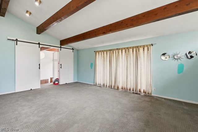 6055 Deepwood Drive, Chagrin Falls, OH 44022