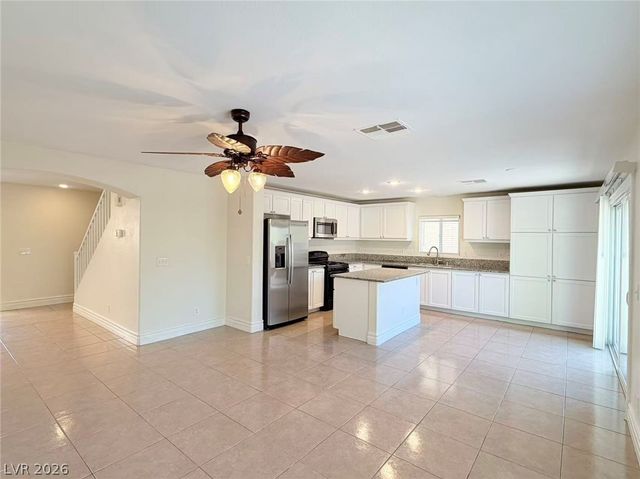 280 Ladies Tee Court, Las Vegas, NV 89148