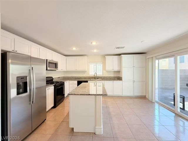 280 Ladies Tee Court, Las Vegas, NV 89148