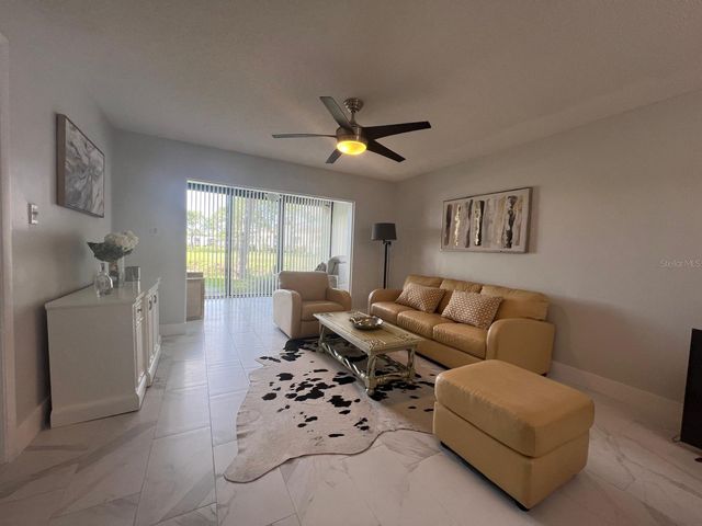5279 WILLOW LINKS 51, Sarasota, FL 34235