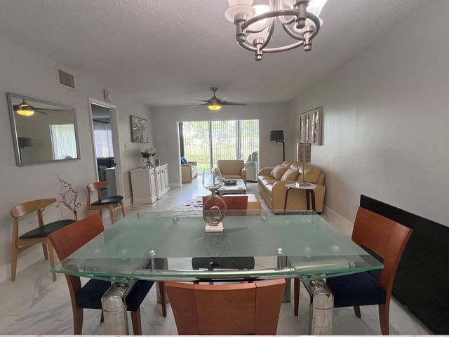 5279 WILLOW LINKS 51, Sarasota, FL 34235