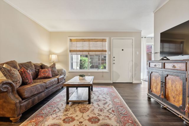 4207 Avondale Avenue 106, Dallas, TX 75219