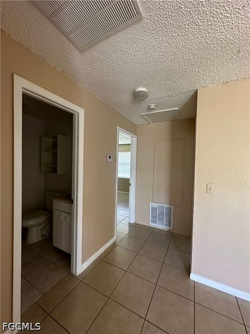 4425 Ruthann CT, North Fort Myers, FL 33917